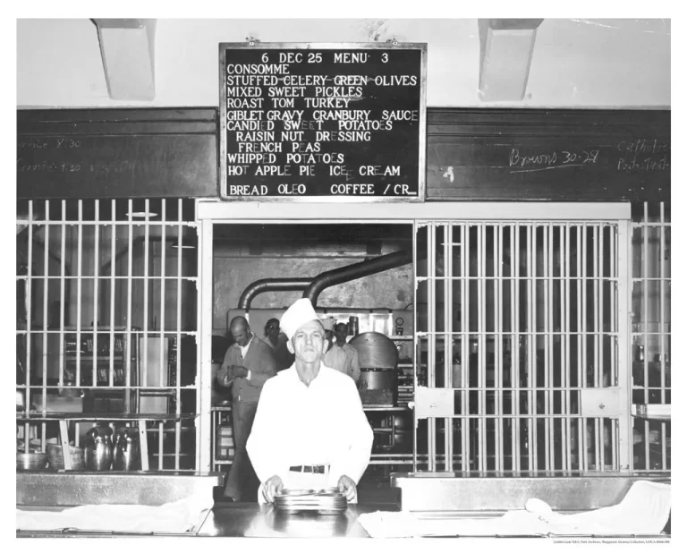 What Did Prisoners Eat on Alcatraz? Explanation & Recipe